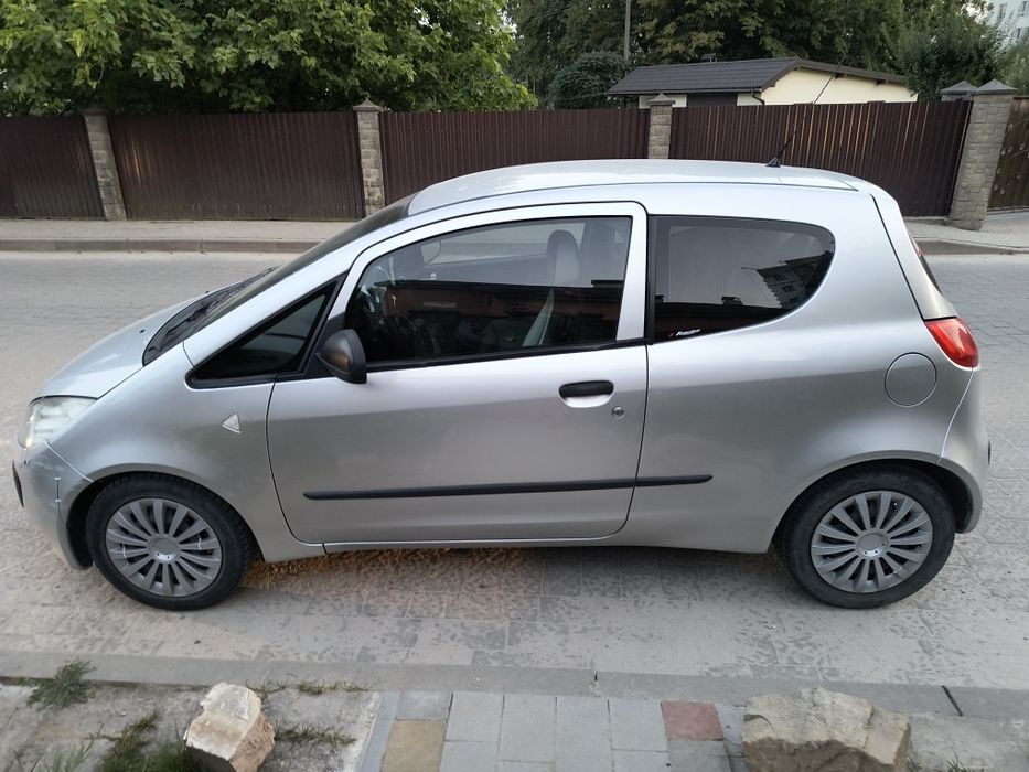 Mitsubishi Colt 2005