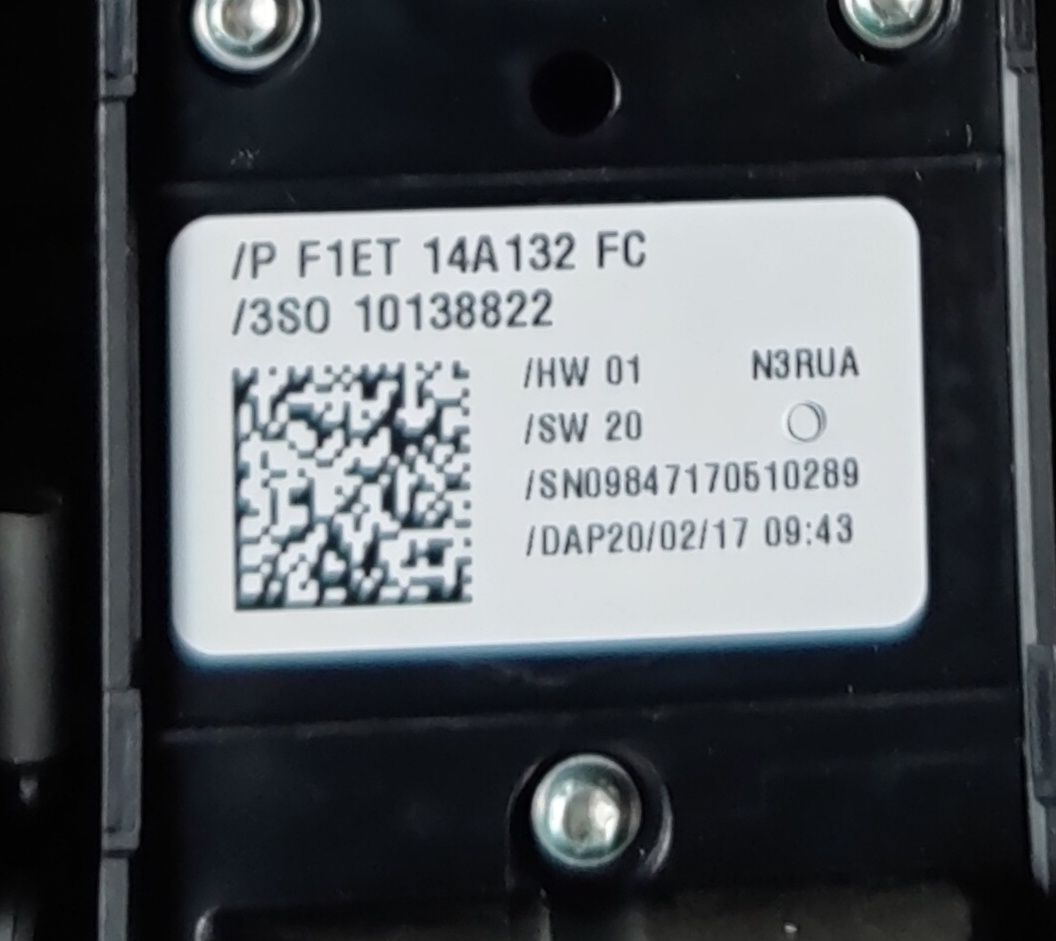 Ford Fiesta MK7 lift panel przełącznik szyb