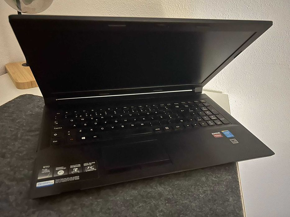 Portátil Lenovo B50