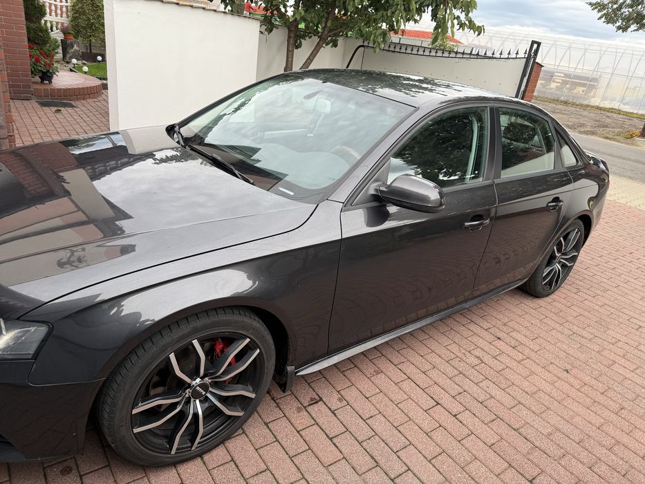 Audi a4 b8 2.0 tdi + komplet kół zimowych (w cenie)
