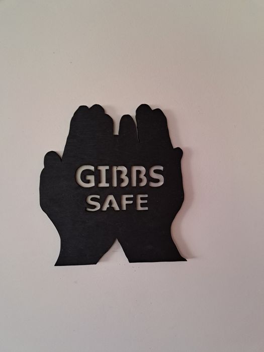 Logo ozdoba dekoracja Gibbs safe dłonie z napisem
