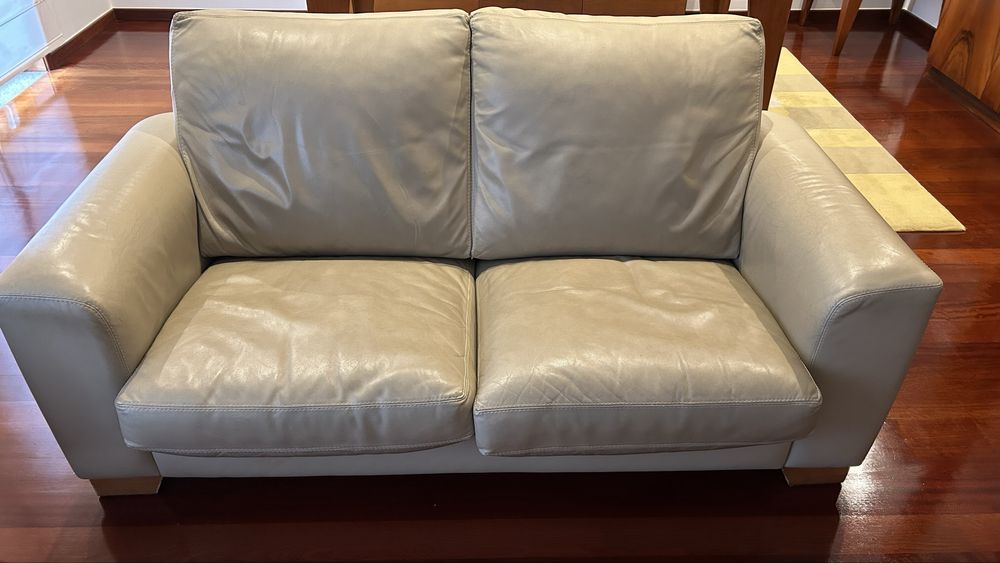 Sofá Usado em Bom Estado