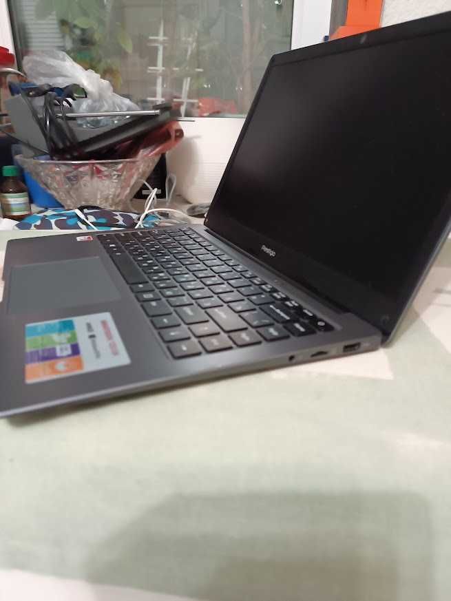 Ноутбук PRESTIGIO SmartBook 133 C4
