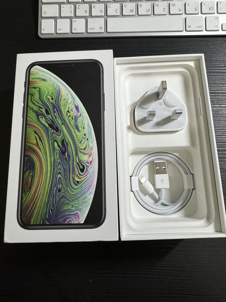 iPhone Xs 256 gb space gray б/у в гарному стані