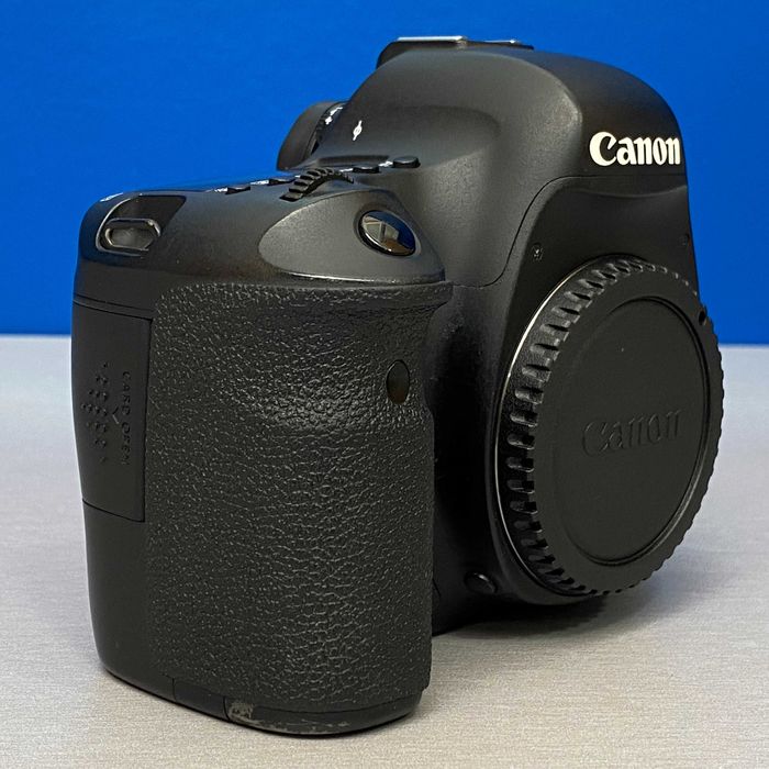 Canon EOS 6D (Corpo) - 20.2MP