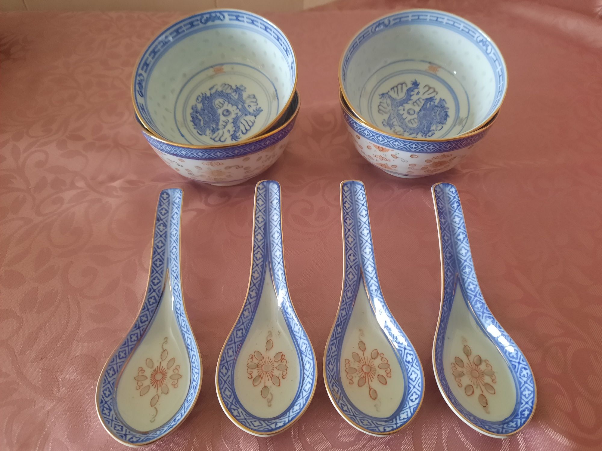 Taças  chibesas com colher