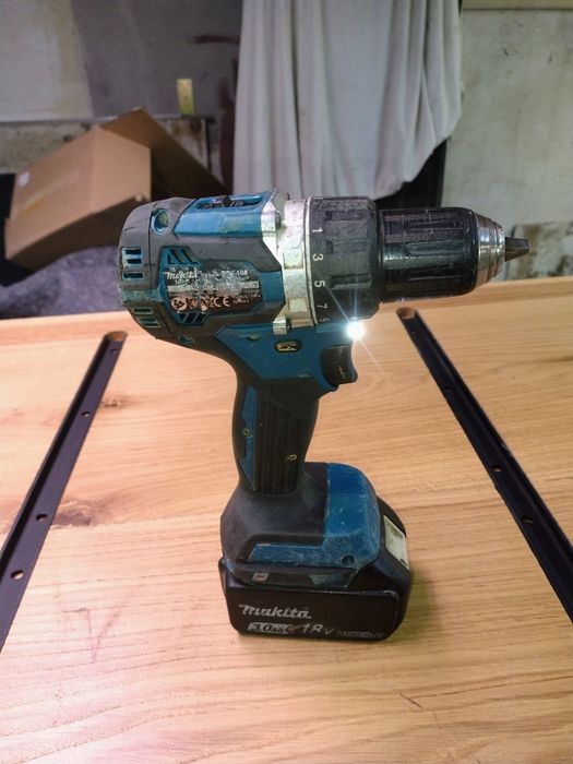 Wkrętarka Makita ddf484