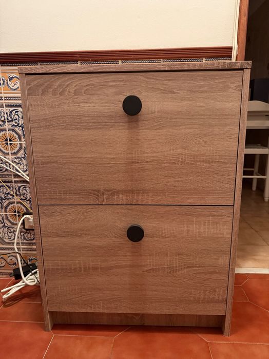 Sapateira Castanho Clara com 2 andares