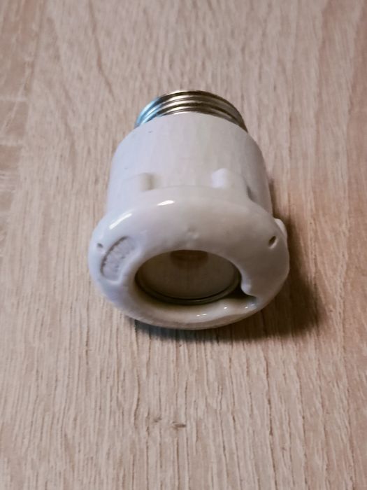 Porcelanowa główka bezpiecznikową 25A