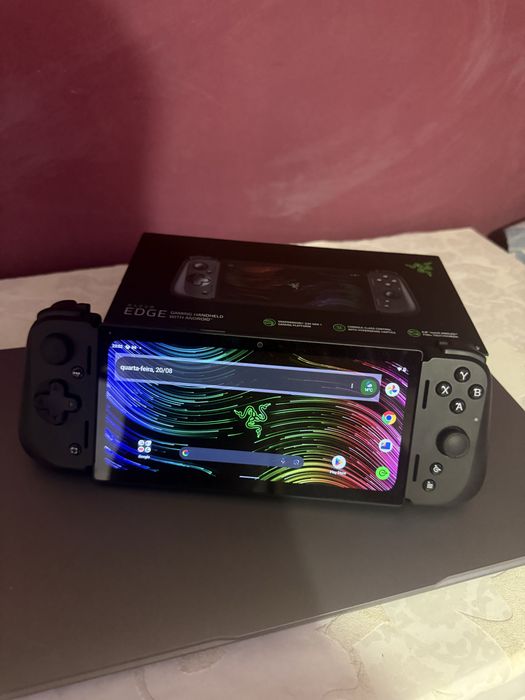 Consola portatil Razer edge