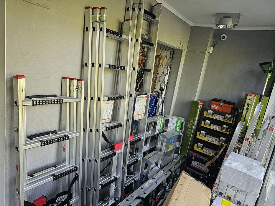 Магазин Електроінструментів Акумуляторний Інструмент Стремянки Рівні