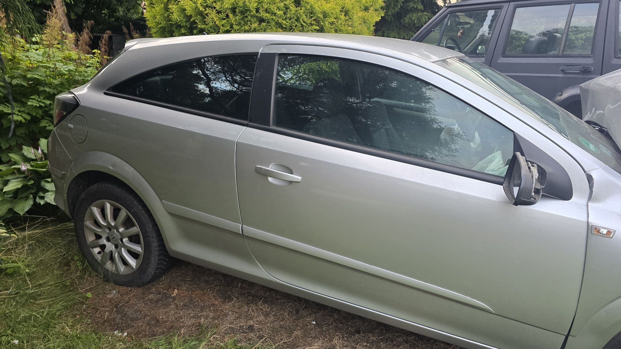 Astra h gtc benzyna po wypadku