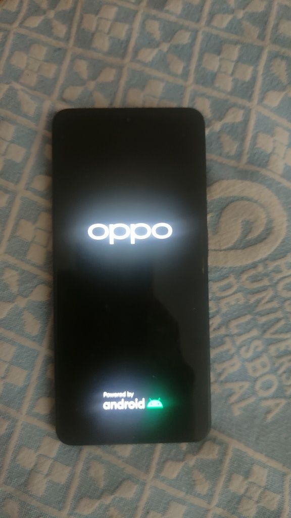Telemóvel Reno 8 pro 256gb