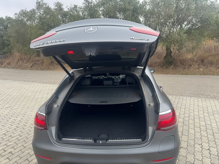 Mercedes GLC 300de Coupé Híbrido Plug-in