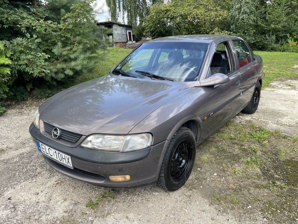 Super Vectra Do Jazdy Klima Tempomat Hak Dieselek Opłaty