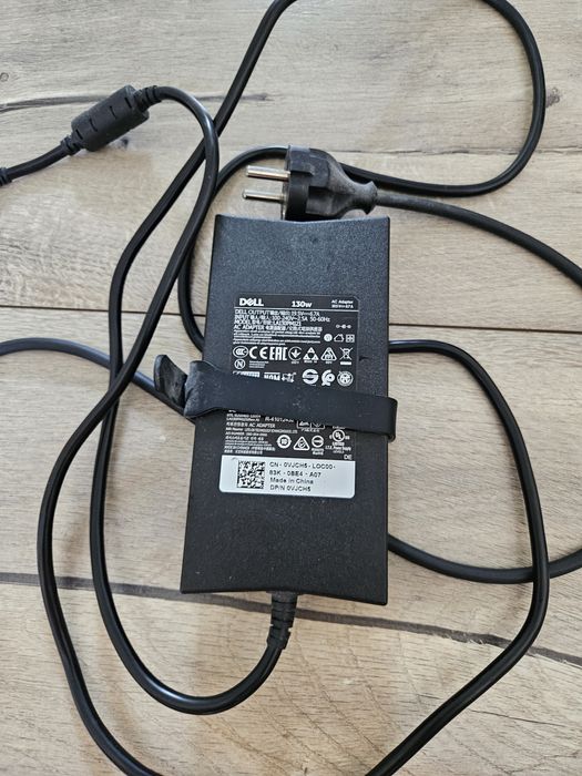 Stacja dokująca dell wd15 + zasilacz 130 wat