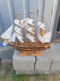 Model statku drewniany