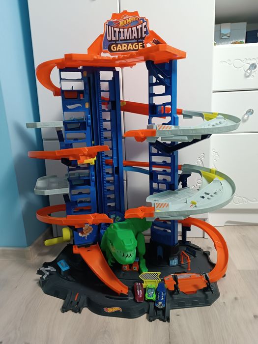 Hot Wheels Mega Garaż T-Rexa Ultimate