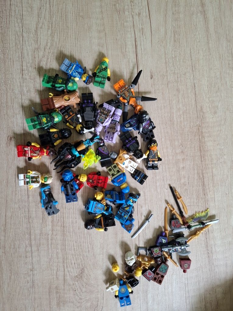 Mix minifigurek lego ninjago