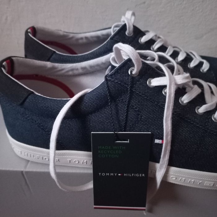 Nowe tommy hilfiger sneakersy jeansowe męskie rozmiar 42