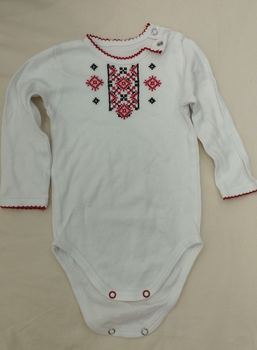 Вишиванка, кофтинка 6-9 місяців