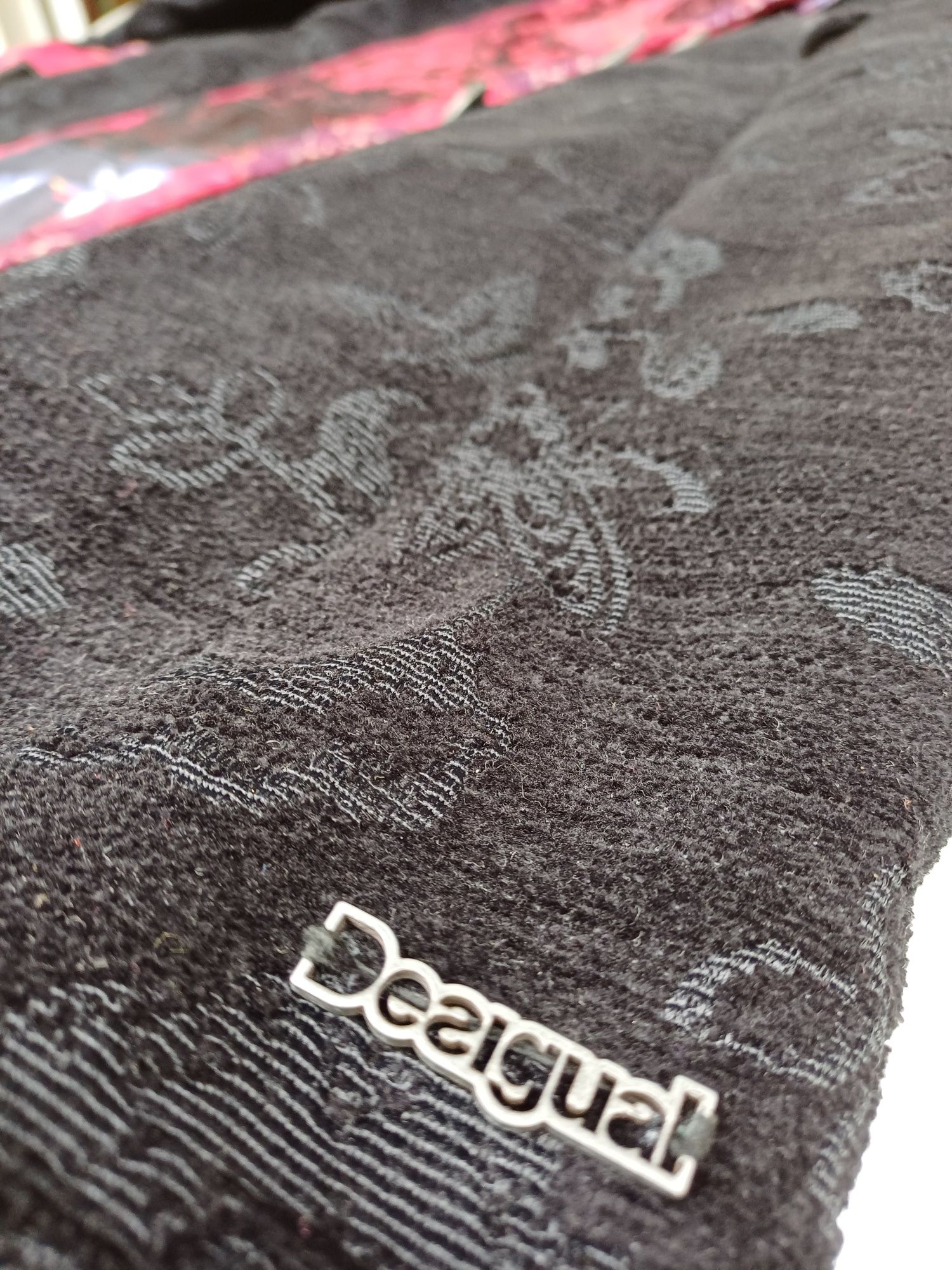 Płaszcz Desigual 44