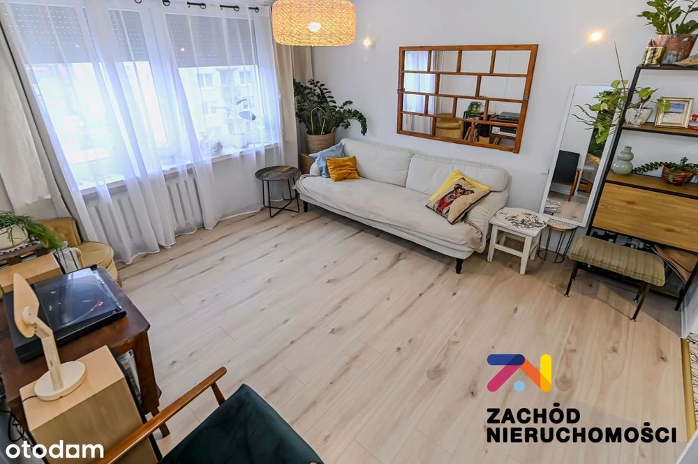 Atrakcyjna kawalerka z wydzieloną sypialnią