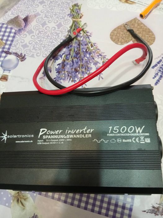 Инвертор 12/220 1500W