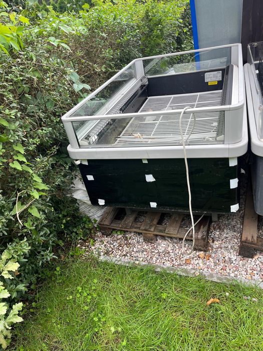 Sprzedam ladę chłodniczą