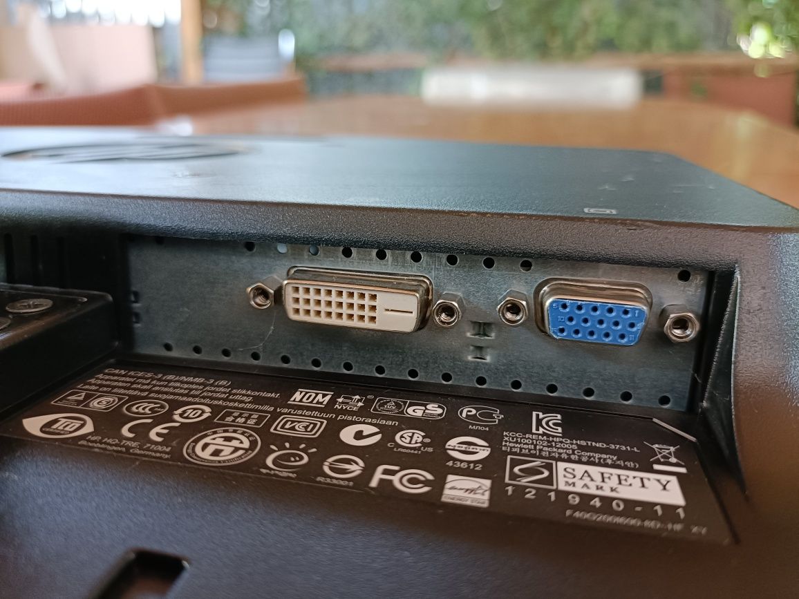 HP LCD monitor ekran 20"
