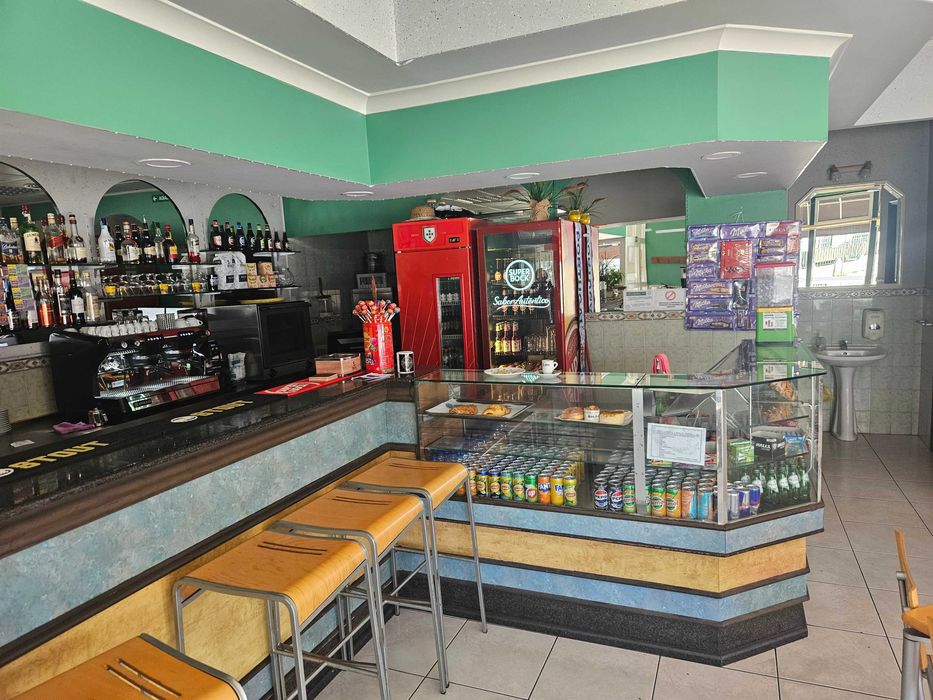 Balcões de Café/Bar com Pedra de Mármore + Motores