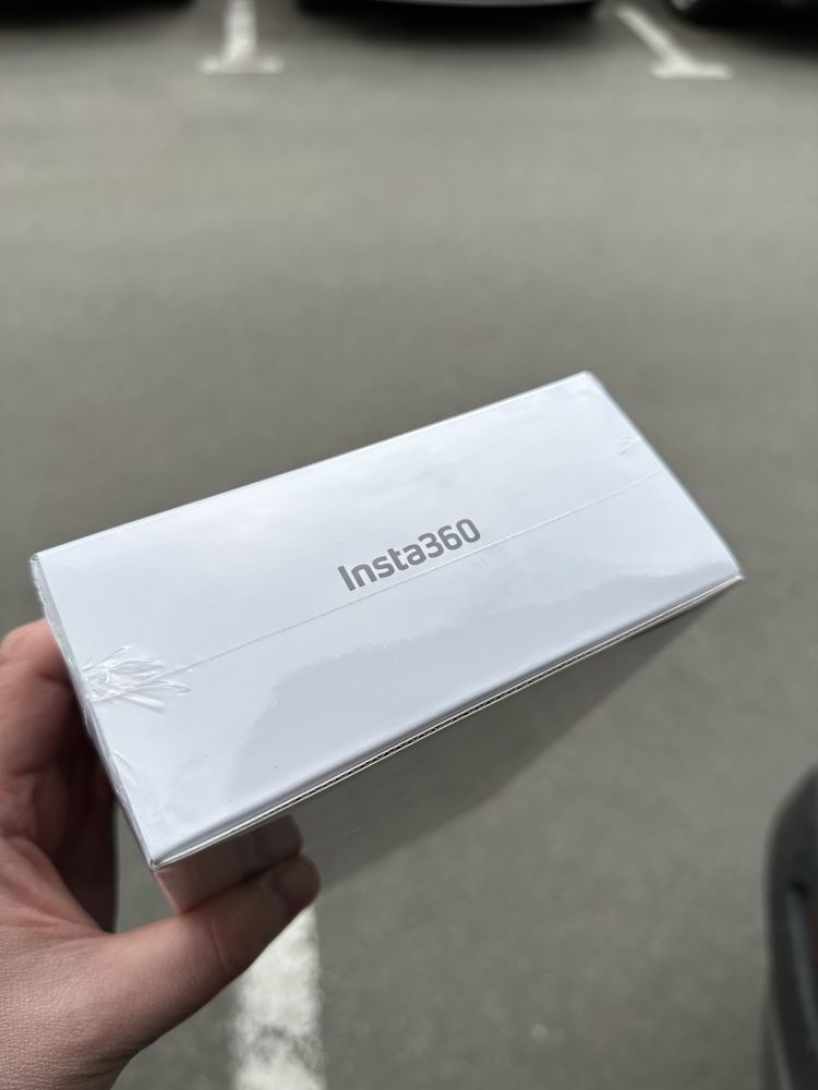 Insta360 Flow 2 Pro колір Stone Gray