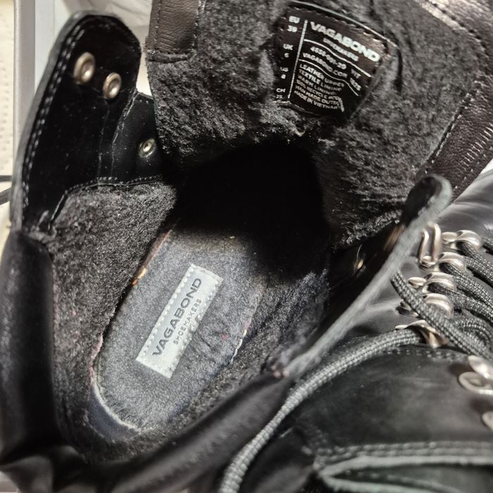 Vagabond 
Ботильйони