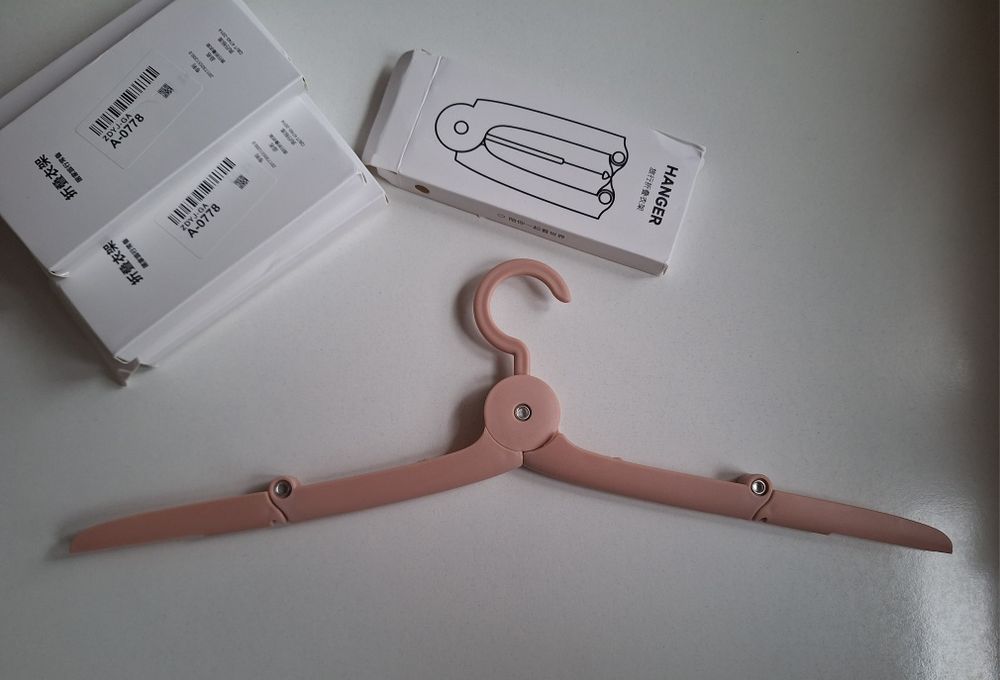 Wieszaki składane do walizki samolotu 6 sztuk Nowe