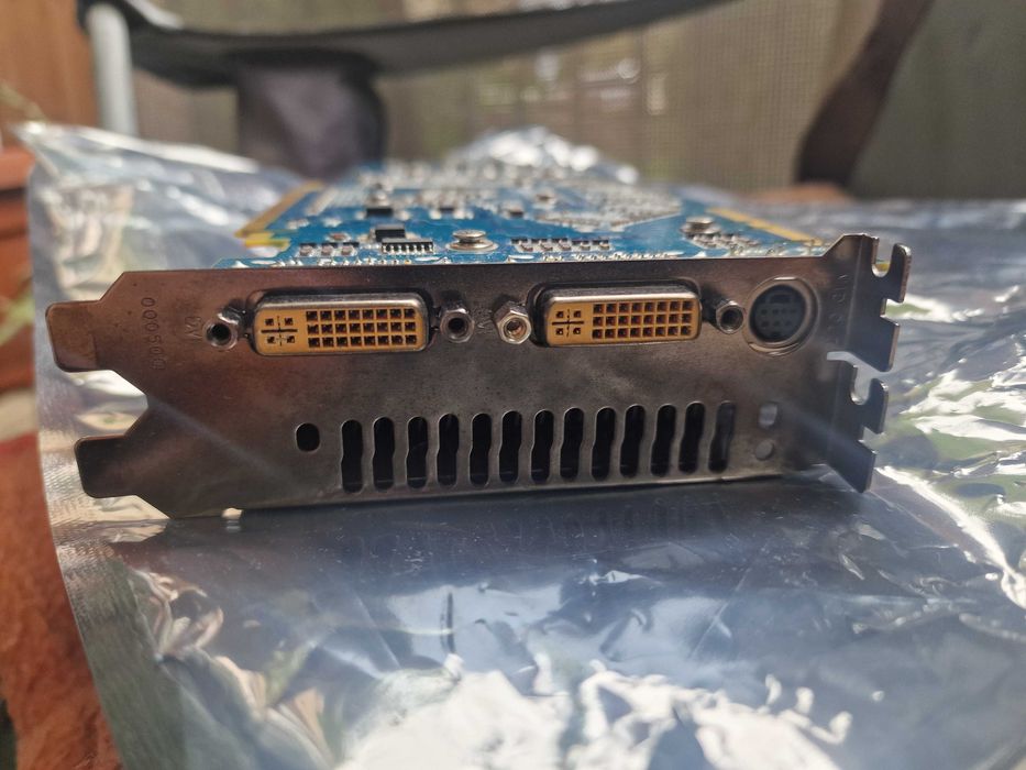 GeForce GTS 250 ZOTAC 512Mb GDDR3 z nadrukiem