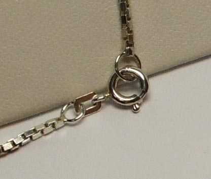 Długi srebrny łańcuszek kostka zdobiona kulkami 83 cm. 1,5 mm.