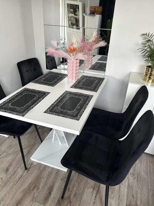 Stol+ krzesla (4 welurowe)