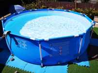 Piscina Desmontável Steel Pro™ de 3,05 m x 76 cm - 4,678 L