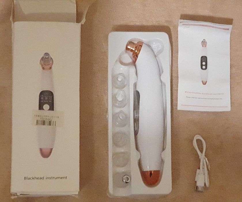 Вакуумний очищувач пор для обличчя Blackhead Instrument B01