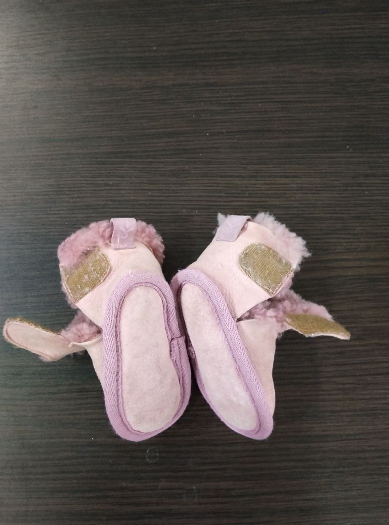Продаю понетки,розовые,натуральная овчина.