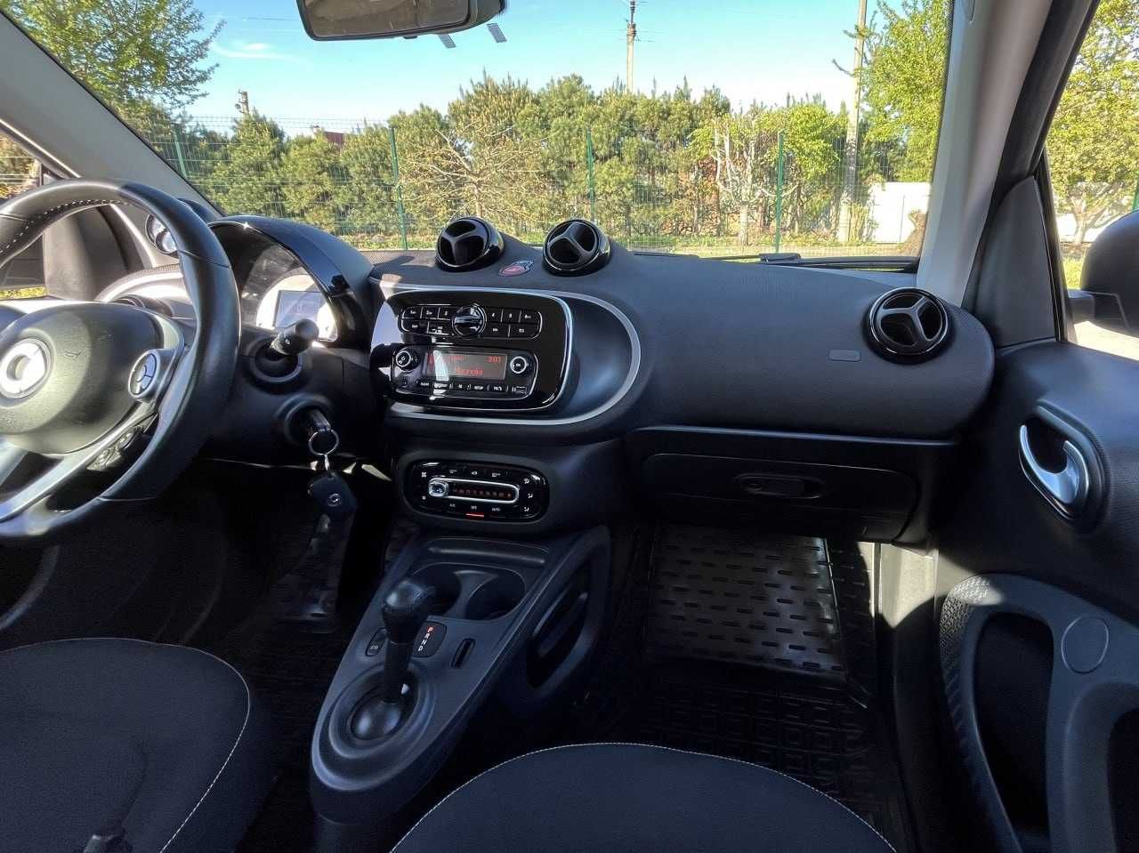 Продам Smart Fortwo 2017. Можна в розстрочку, під викуп