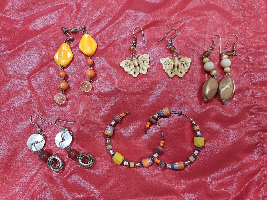 Conjunto brincos Pedra Dura
