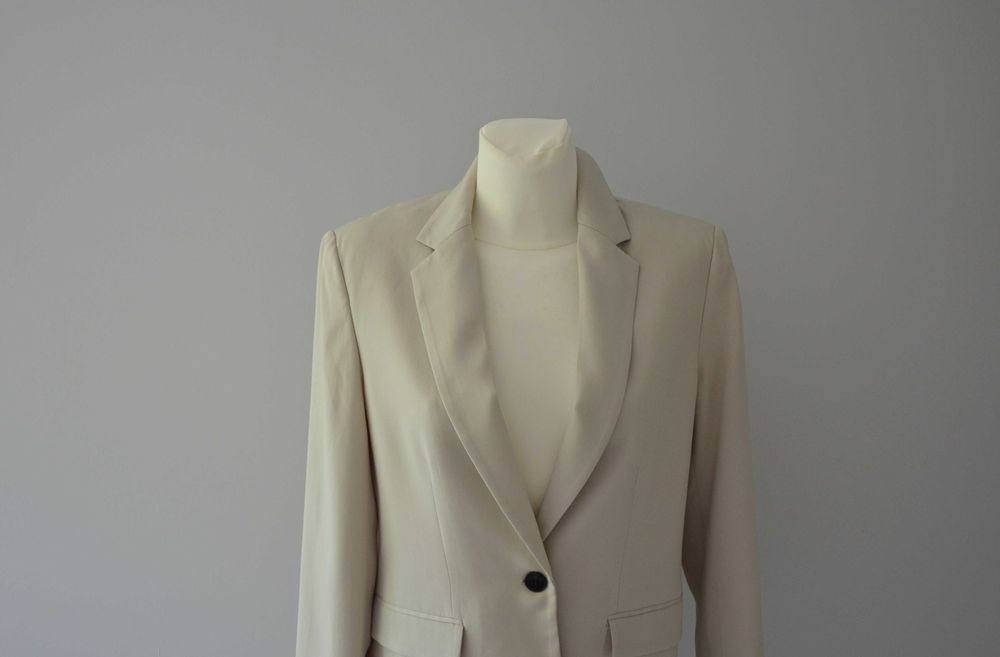 Zara jasna beżowa marynarka blezer stone beige lyocell 38 M