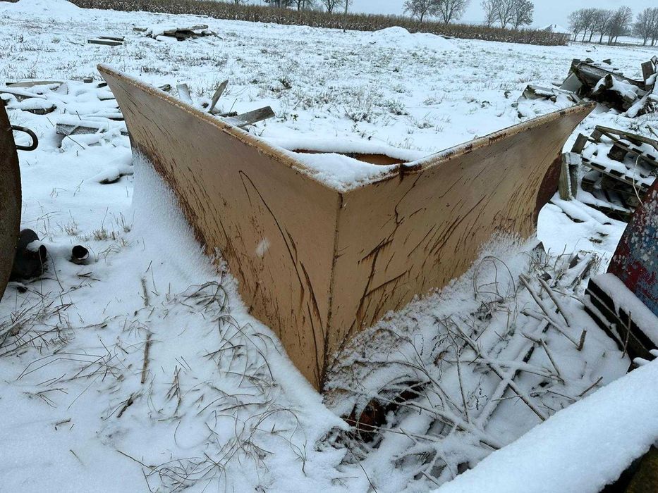 Pług do śniegu !!! strzałka strzała   Bardzo dobry stan