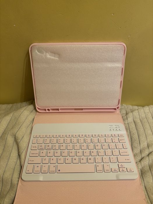 Клавіатура для айпаду 11th Gen A16 2025/10nt Gen