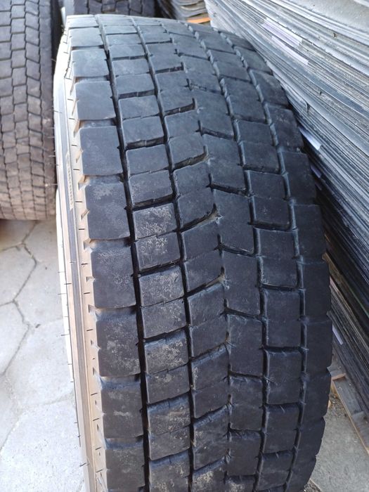 Opony naped 315/70R22.5 12-15mm 4szt