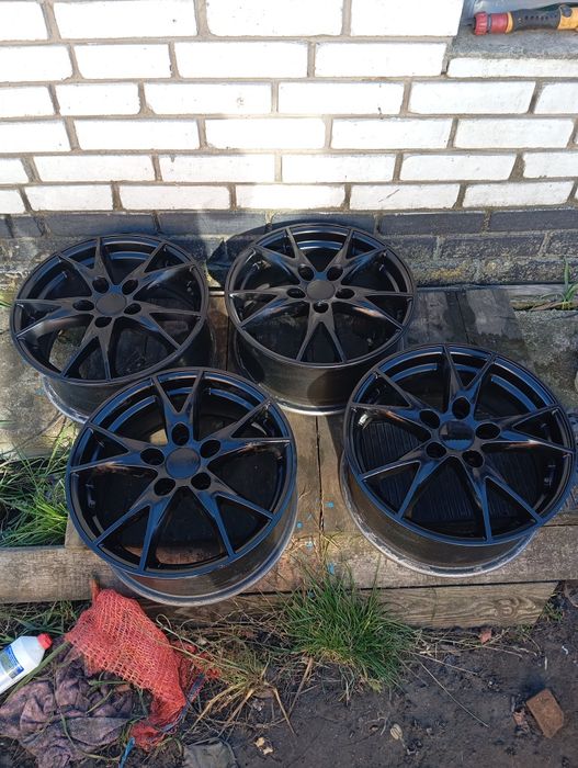 R15 5/114.3 оригінал хундай