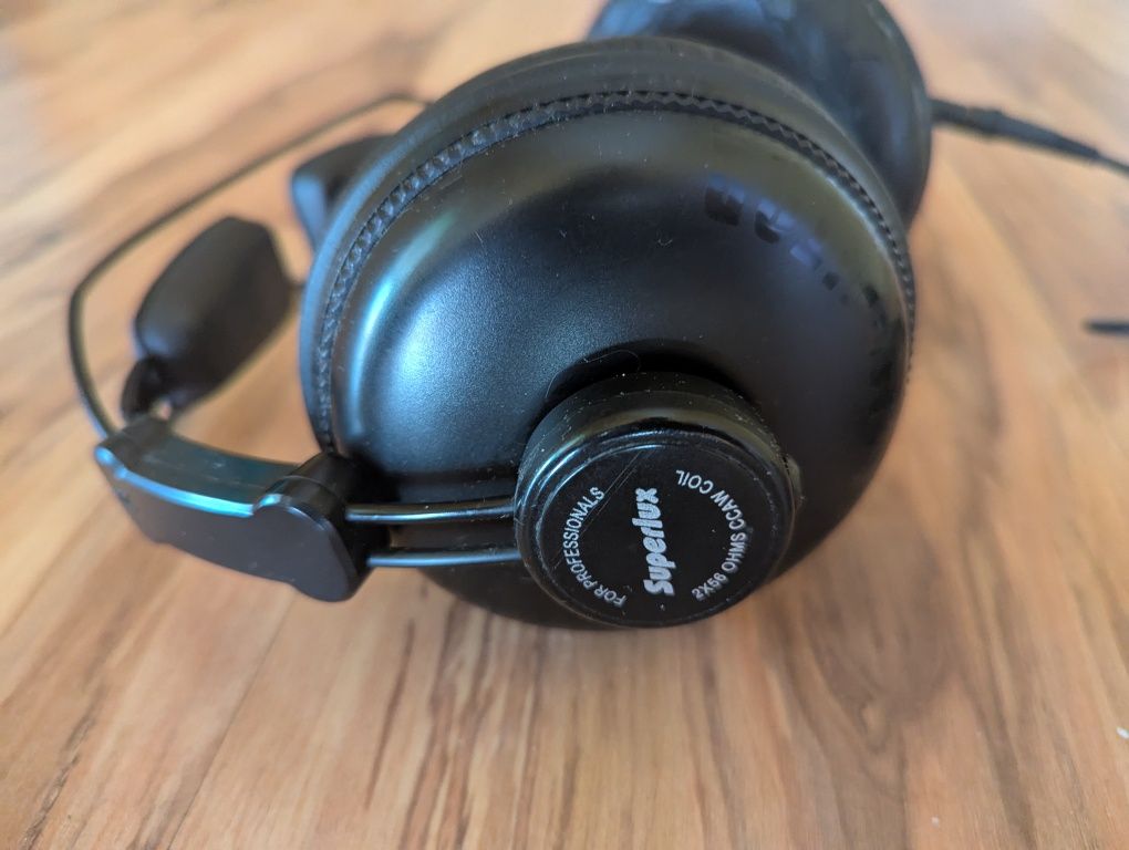 Навушники Superlux HD669