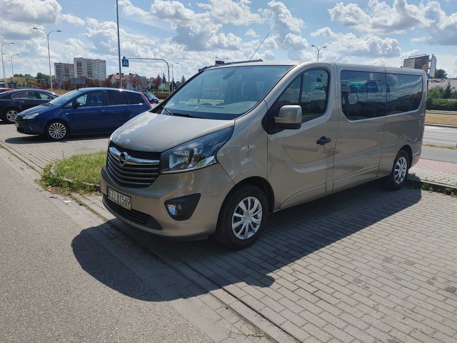 Wynajem busów 9 osobowych  Koszalin  od 100zł doba