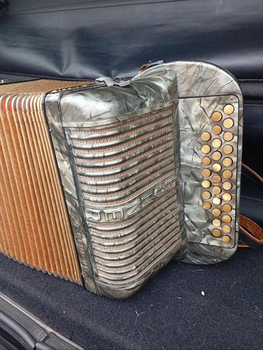 Concertina hohner club llB